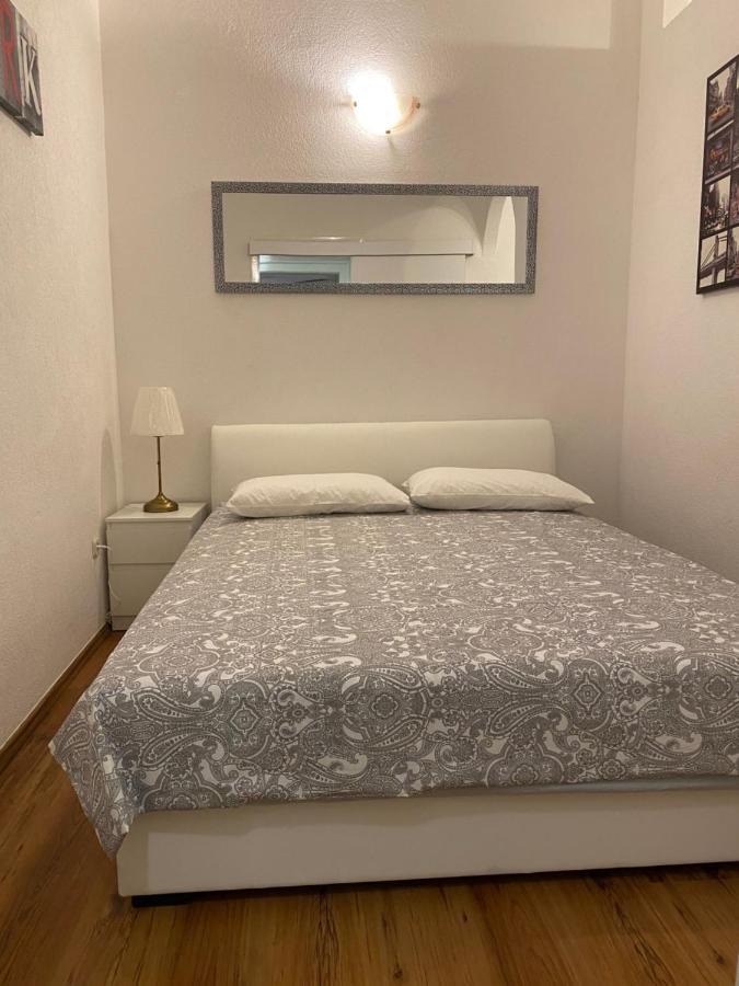 Apartment Lovrekovic Split Exterior photo